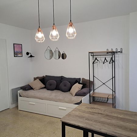Bel Appartement 2/4Personnes Douzens المظهر الخارجي الصورة