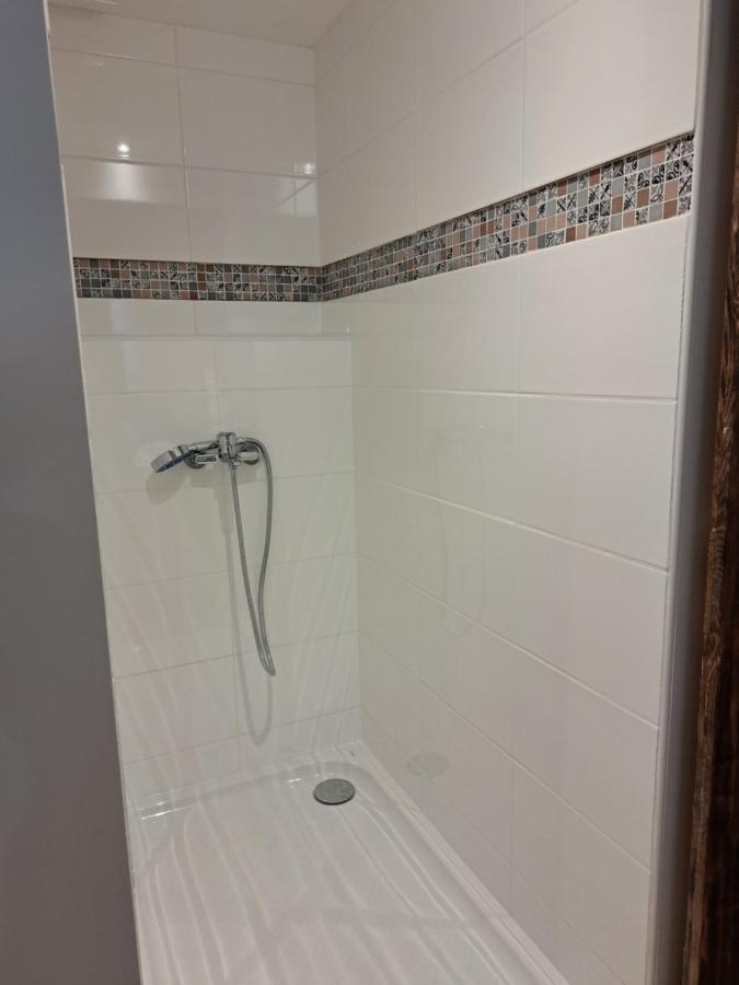 Bel Appartement 2/4Personnes Douzens المظهر الخارجي الصورة